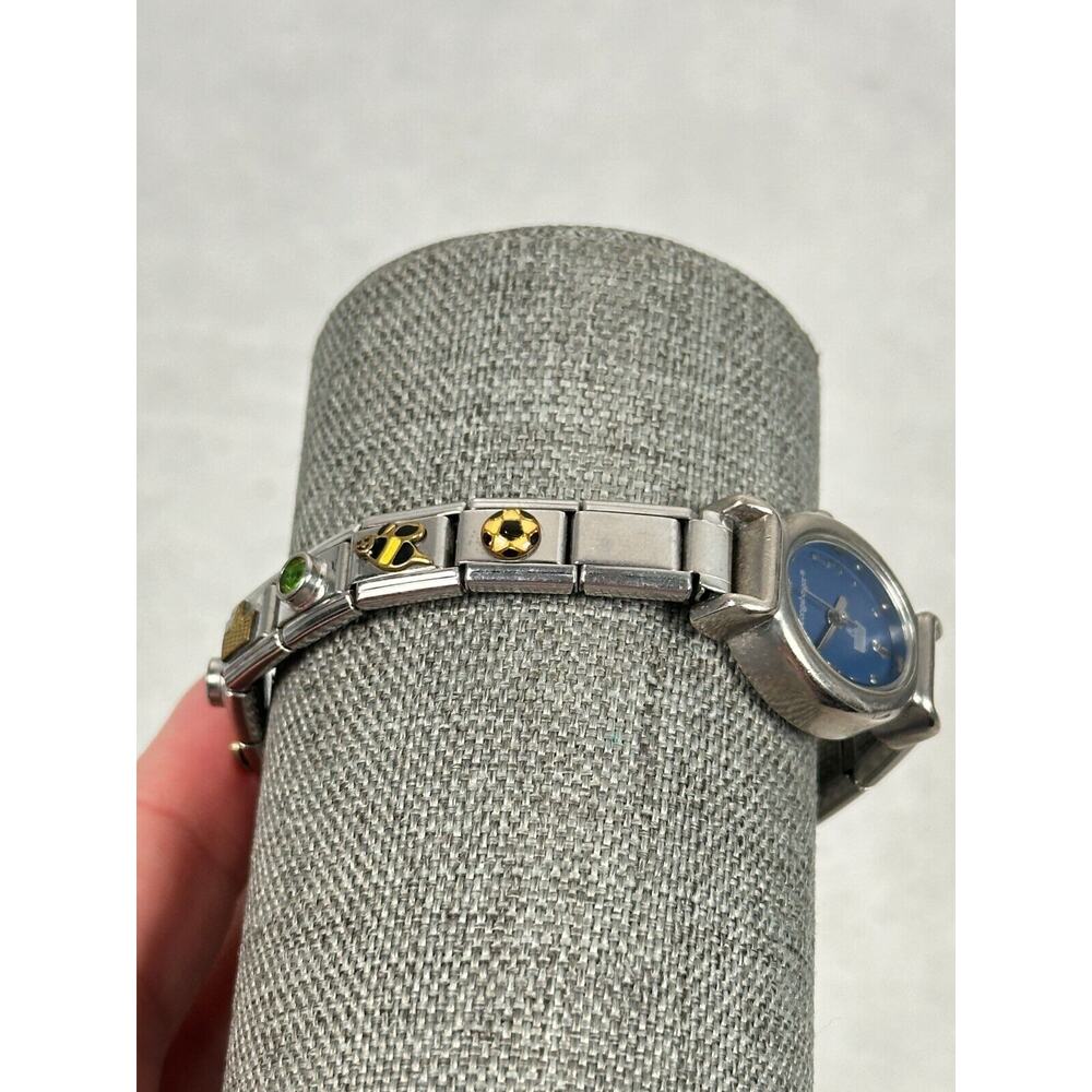 Longanberger Watch Womens 19mm Oval Blue Dial Charm Basket Stretchy New Battery - Picture 11 of 16